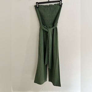 NWT Listicle Olive Green Jumper size‎ small